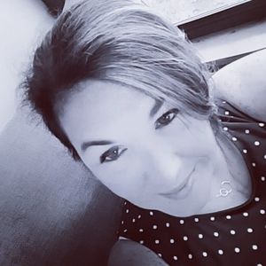 Meet your Posher, Pamela